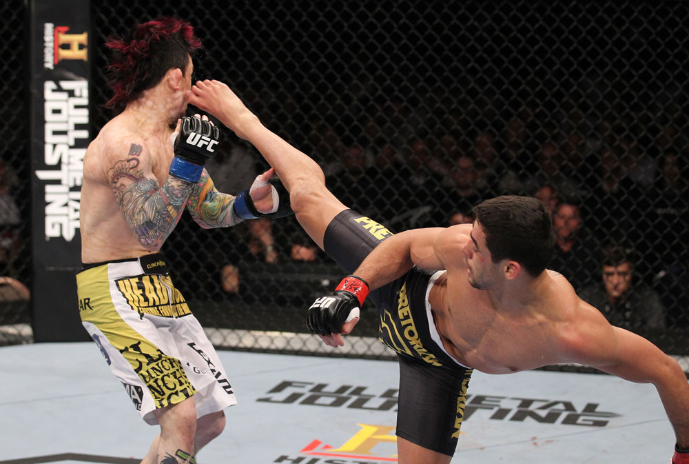 Скотт Йоргенсен - Ренан Барао