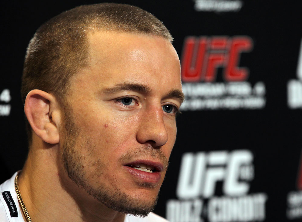 GSP hablando con la prensa sobre su lesión