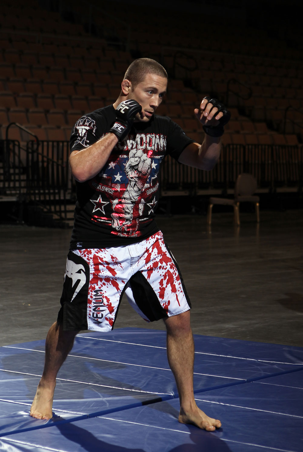 UFC welterweight Mike Pierce UFC welterweight Mike Pierce